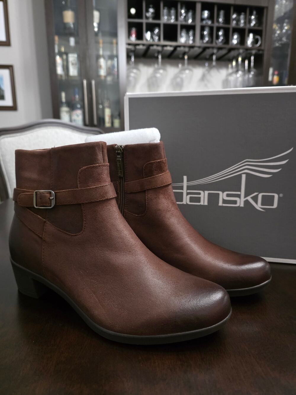 NWT Dansko Cagney Burnished Suede Brown Boot Size EU 41